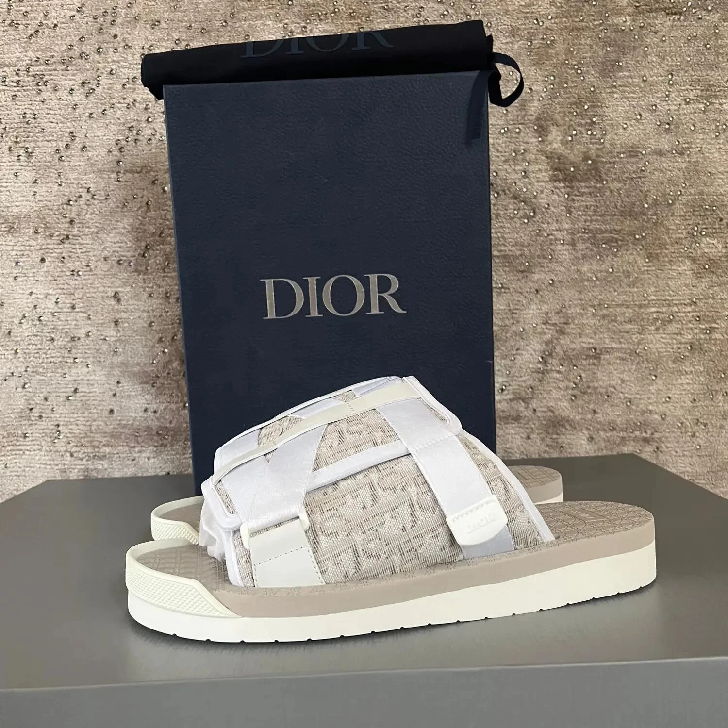 Sandales obliques Dior Alpha Sand blanches BNWB 43