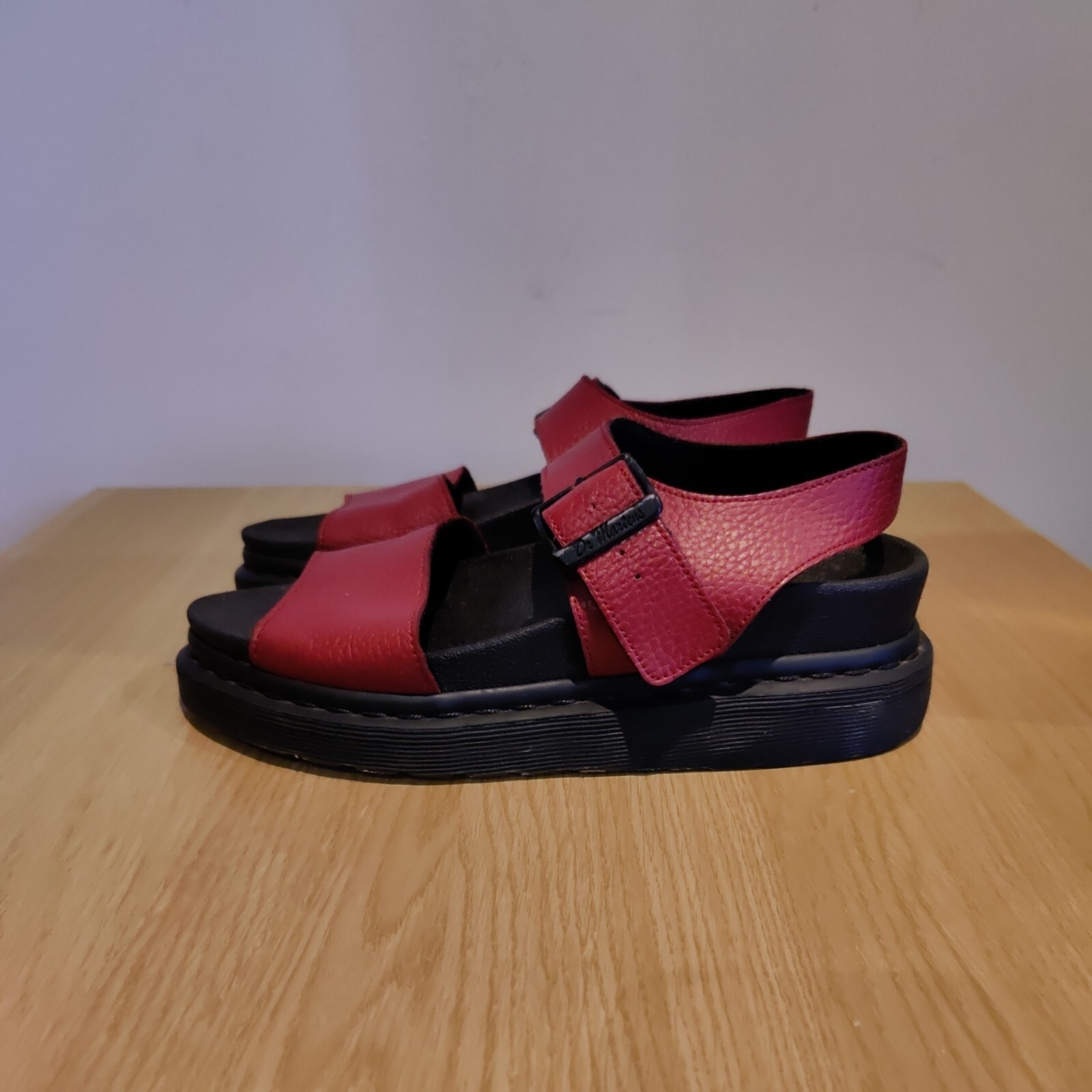 Dr. Martens romi купить в Германии, лот 304587473391