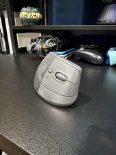 Logitech Lift Vertical Ergonomic Wireless Mouse W Dongle MR0094 - Tested - Read 