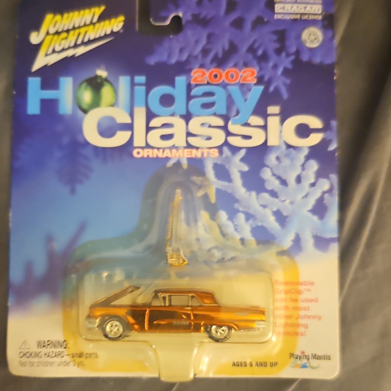 Johnny Lightning Holiday Classic 2002 Gold Diecast Car Christmas Ornament