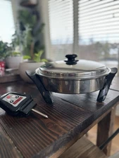 Saladmaster ~ 11in Skillet ~ Oil Core ~ 316 Titanium Steel ~ Great Condition!