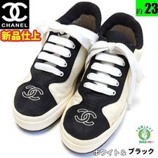 Chanel Coco Mark Sneakers White Good condition beautiful Size37 US About7 Women