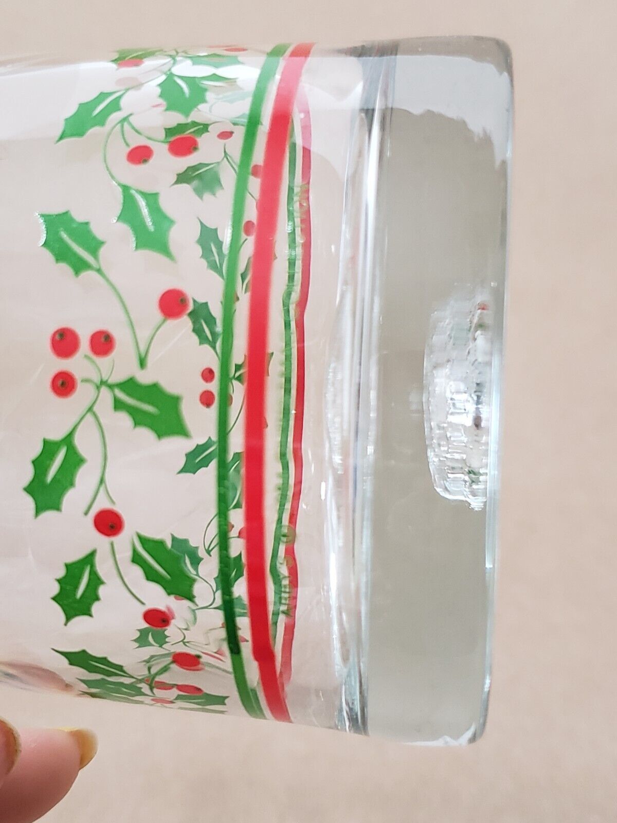 4 Arby's 1983 Christmas Tumbler Glasses by Libbey Holiday Berry Collection USA