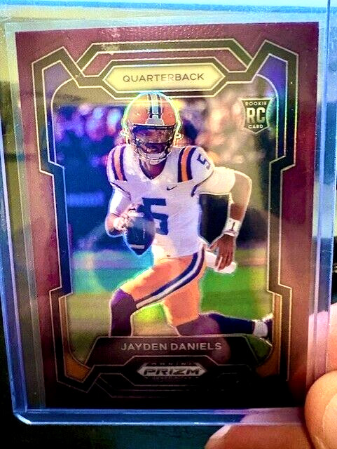 2024 Panini Prizm Draft Picks - Jayden Daniels - Purple RC /75 - Low Pop Invest