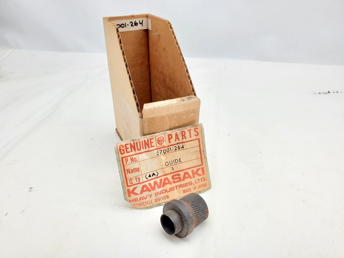 New Kawasaki 74-81 KX80 125 250 57001-264 GUIDE SHIFT SEAL New Kawasaki 74-81 KX80 125 250 57001-264 GUIDE SHIFT SEAL