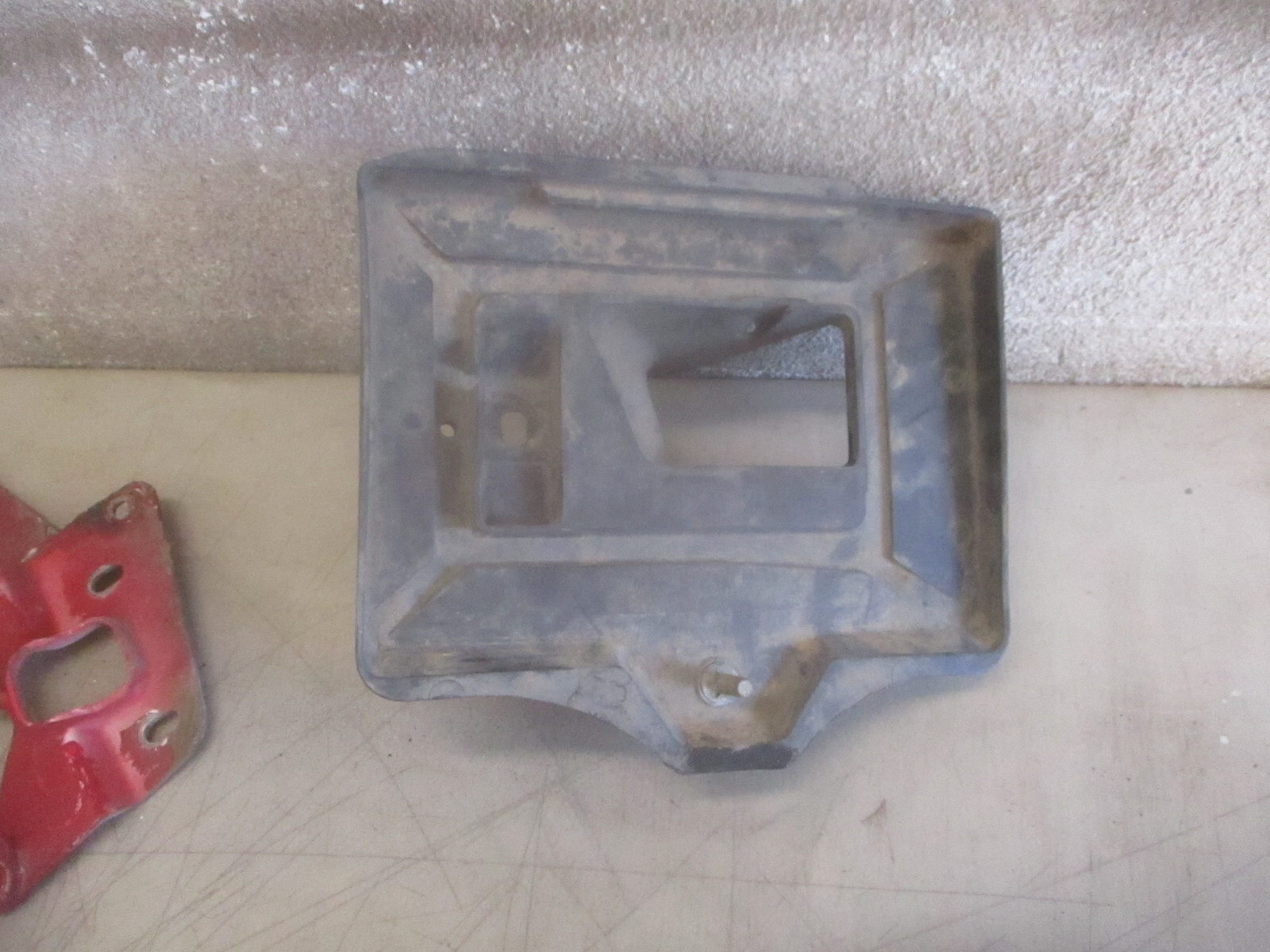Battery Tray Chrysler Maserati TC 89 90 91