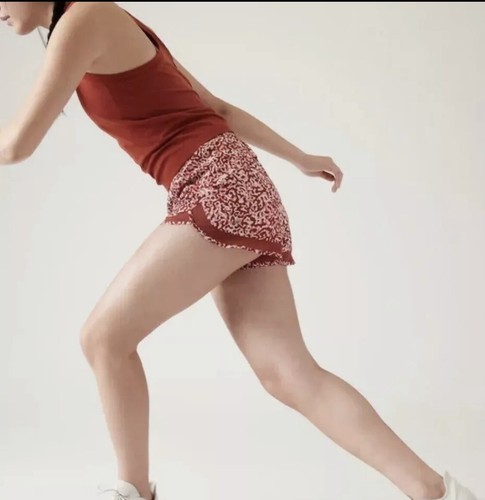 Athleta Shorts Racer Run High Rise 3” Shorts Red Size Small Animal Print - Imagen 4 de 8