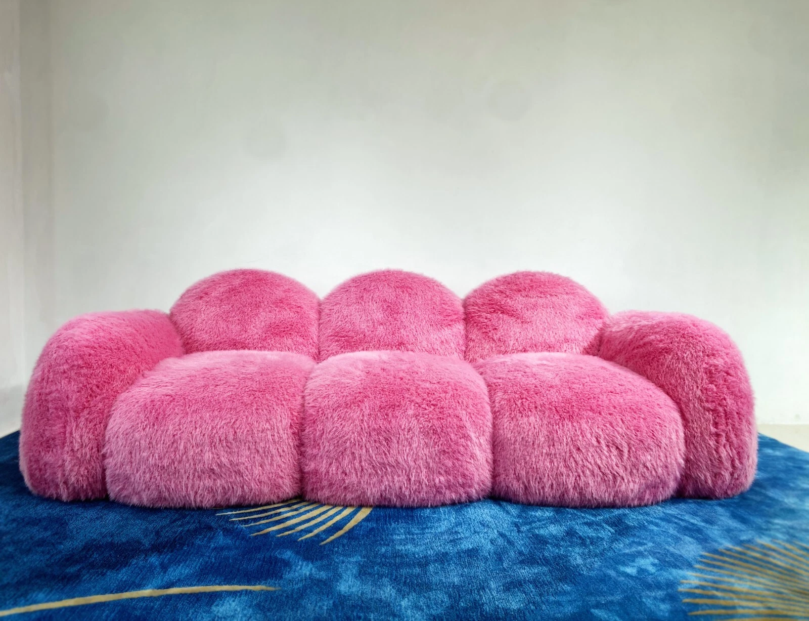 Yeti Sofa Couch Luxury Cute Fluffy Designer Pink Multicolor Custom Sheepskin
Opens in a new window o