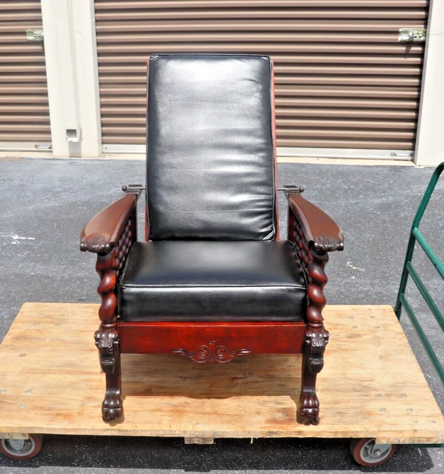 SILLA RECLINABLE R. J. HORNER CAOBA MORRIS, GÁRGOLAS Y PATAS DE GARRA, GÓTICA 1890 Foto 3 de 4