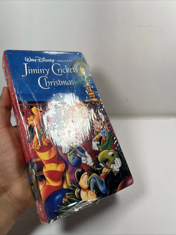 Jiminy Cricket's Christmas - Walt Disney VHS rare Mickey Mouse short from 1932 - Image 4 of 4