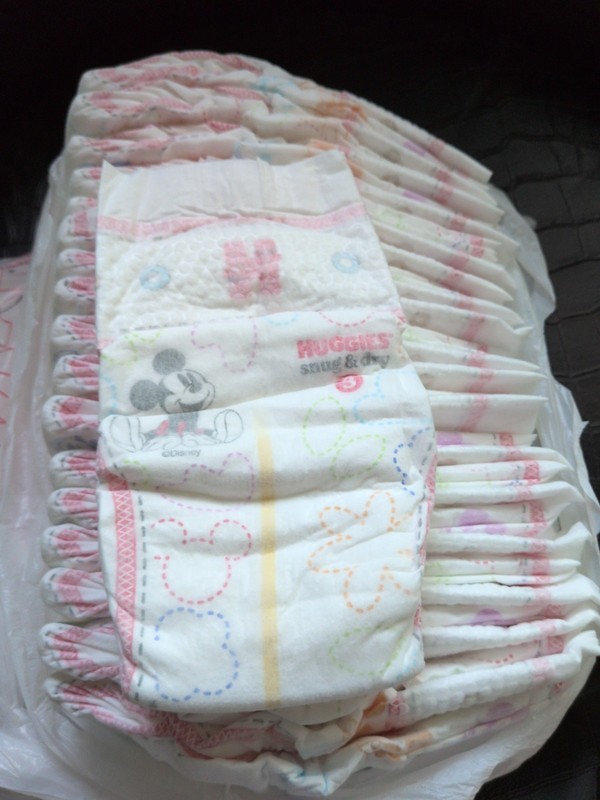 Disposable Baby Diapers Size 3 Huggies Snug & Dry (19 ct)