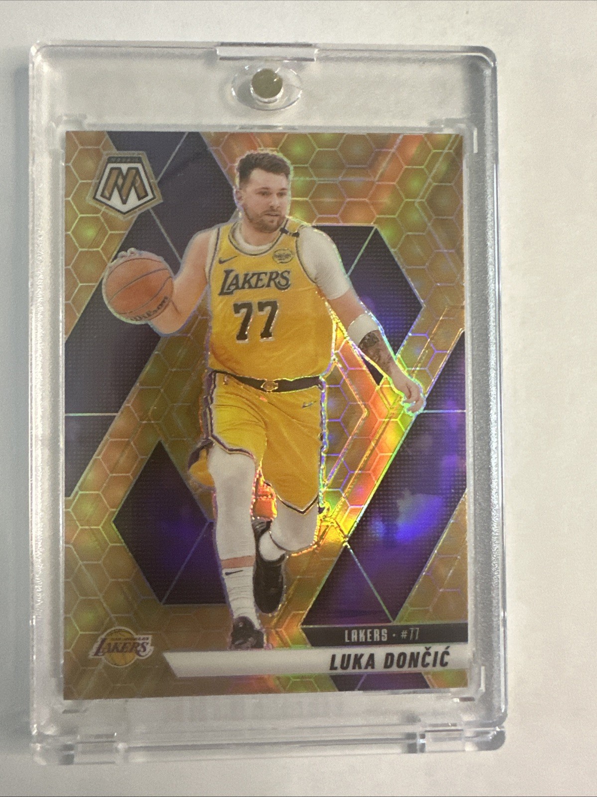 2024-25 Panini Mosaic #100 Luka Doncic Honeycomb Prizm Color Match