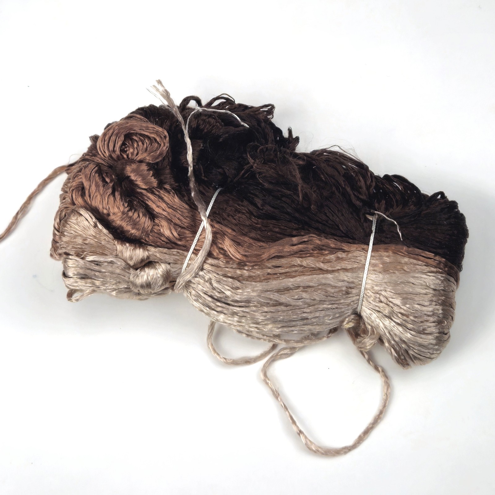 10 SK STRANDABLE CHINESE SILK FLOSS BULK WHOLESALE LOT:  BURNT UMBER / TAN    BM