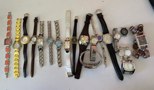 18 Wristwatch Mixed Lot, Assorted Styles & Bands, jewelry. See description**