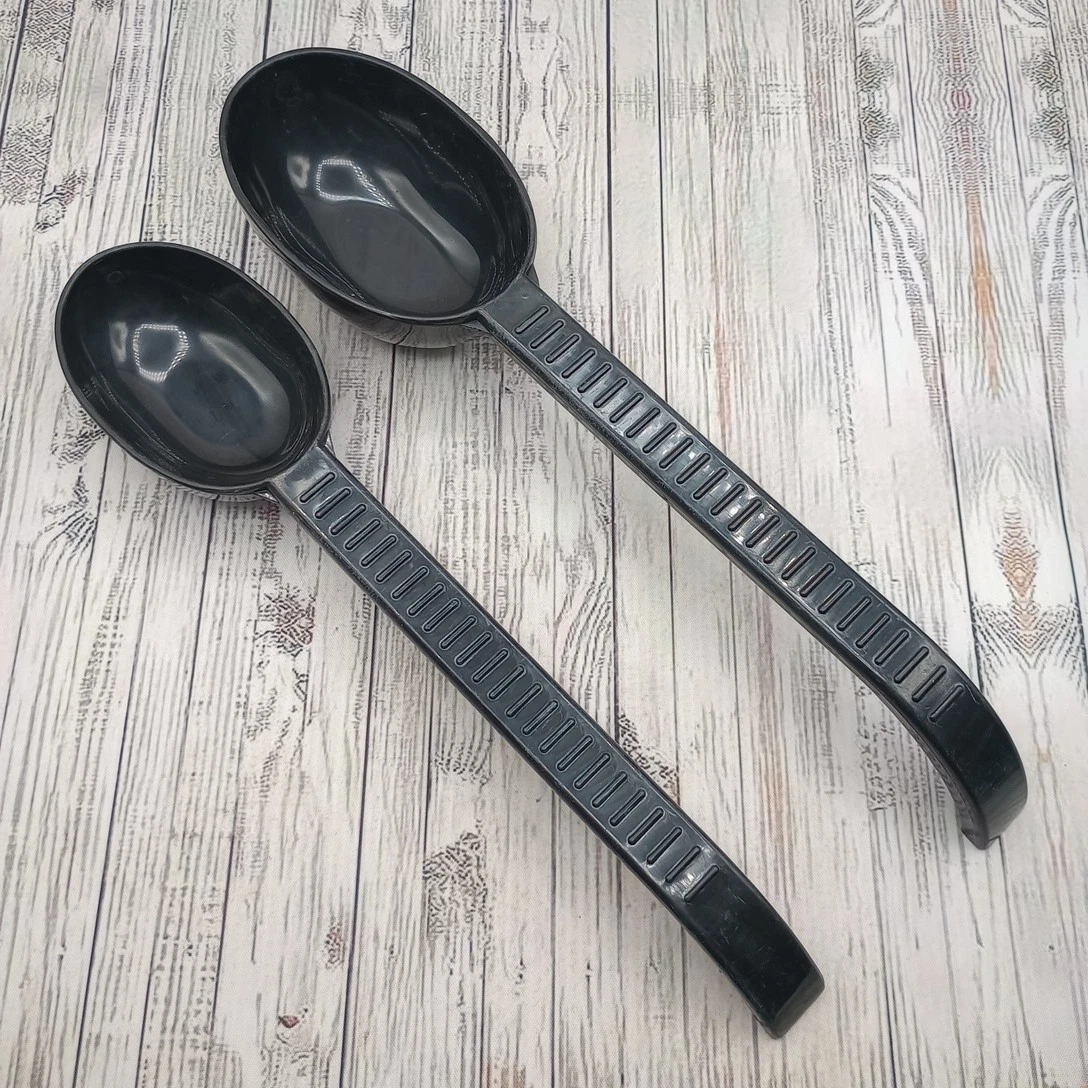 Weight Watchers Measuring Portion Serving Scoops 1 & 1/2 Cup Black Spoon Lot
Opens in a new window o
