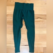 Set Active leggings size medium