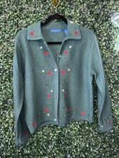 Karen Scott sport embroidered Christmas wool cardigan green button-up Size M