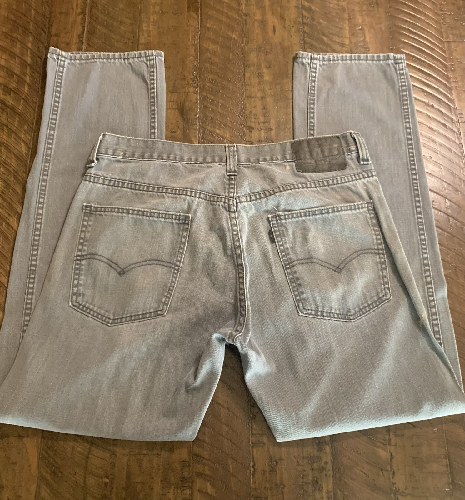 Vintage Levi’s 513 Faded Gray Denim Straight Leg Denim Jeans 34x31 Y2K