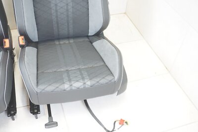 Original VW Golf 8 R Variant Sitzaustattung Schalensitz Stoff  