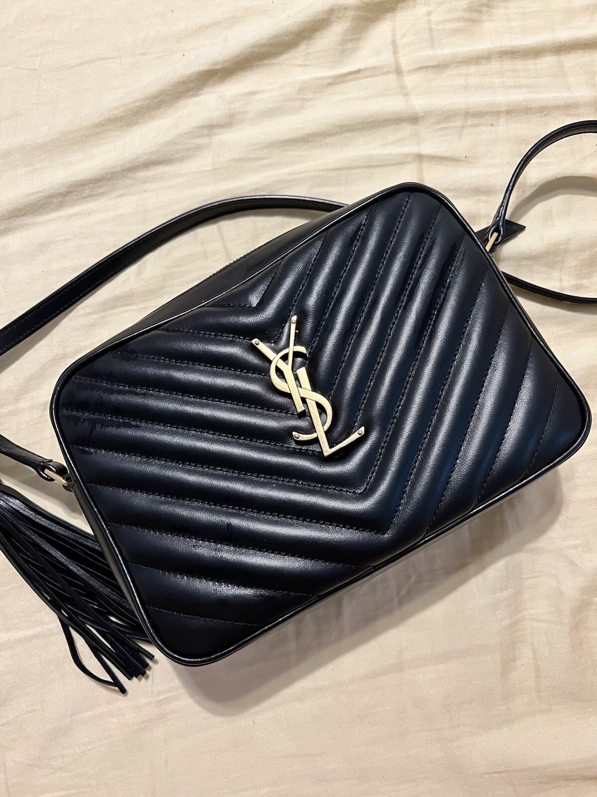 Saint Laurent Lou Gold Hardware Crossbody Black Leath… Gem