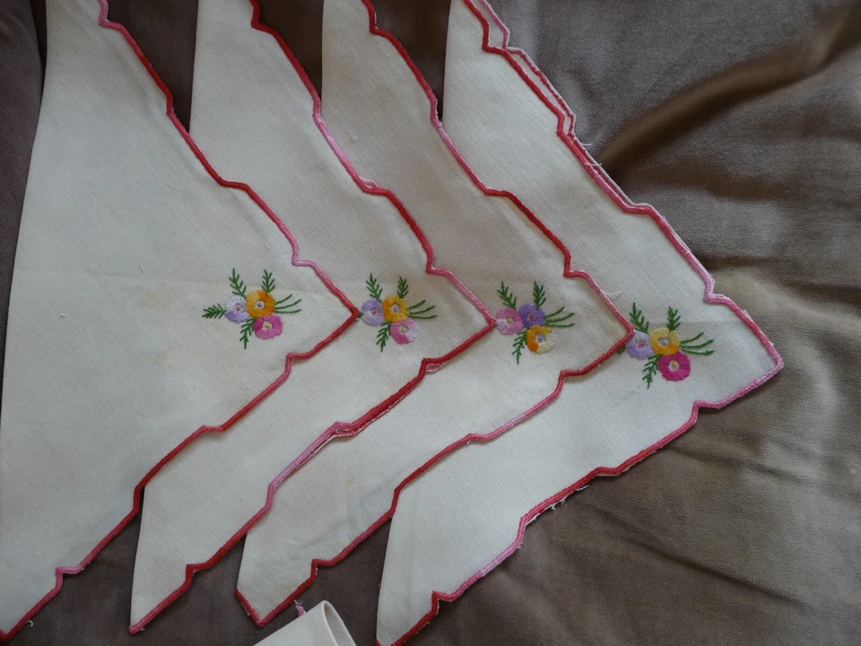Linge ancien 6 Petites serviettes lin  avec broderies couleur ( ref 5 ) - Photo 3/4