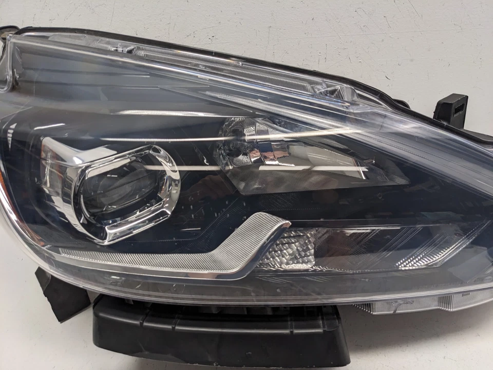 Передняя фара правосторонняя светодиодная для Nissan Sentra 2016 - 2019 Z2 - Изображение 4 из 4