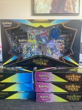 Pokémon TCG: Shining Fates Premium Collection Shiny Dragapult, 2021