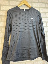 Under Armour Fitted Cold Gear Large Top Gray Black Long Sleeve Geometric Pattern
