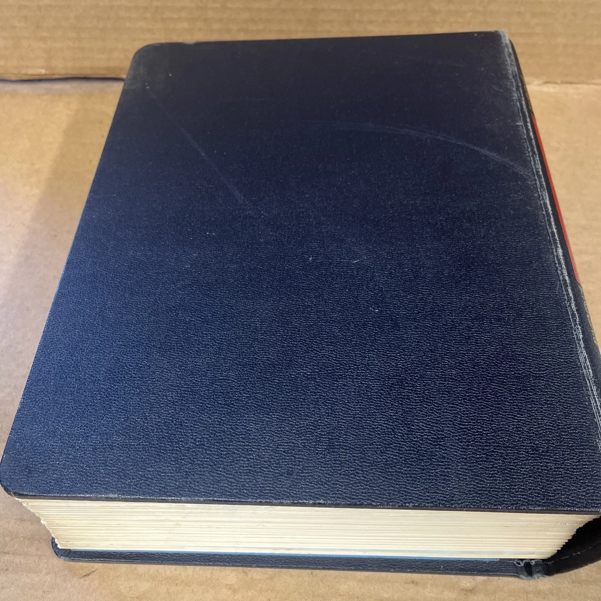 The Master Global Stamp Album - Minkus Publications