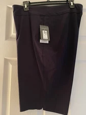 COUNTERPARTS Women's Size 18 Black 23" L Capris   NWT
