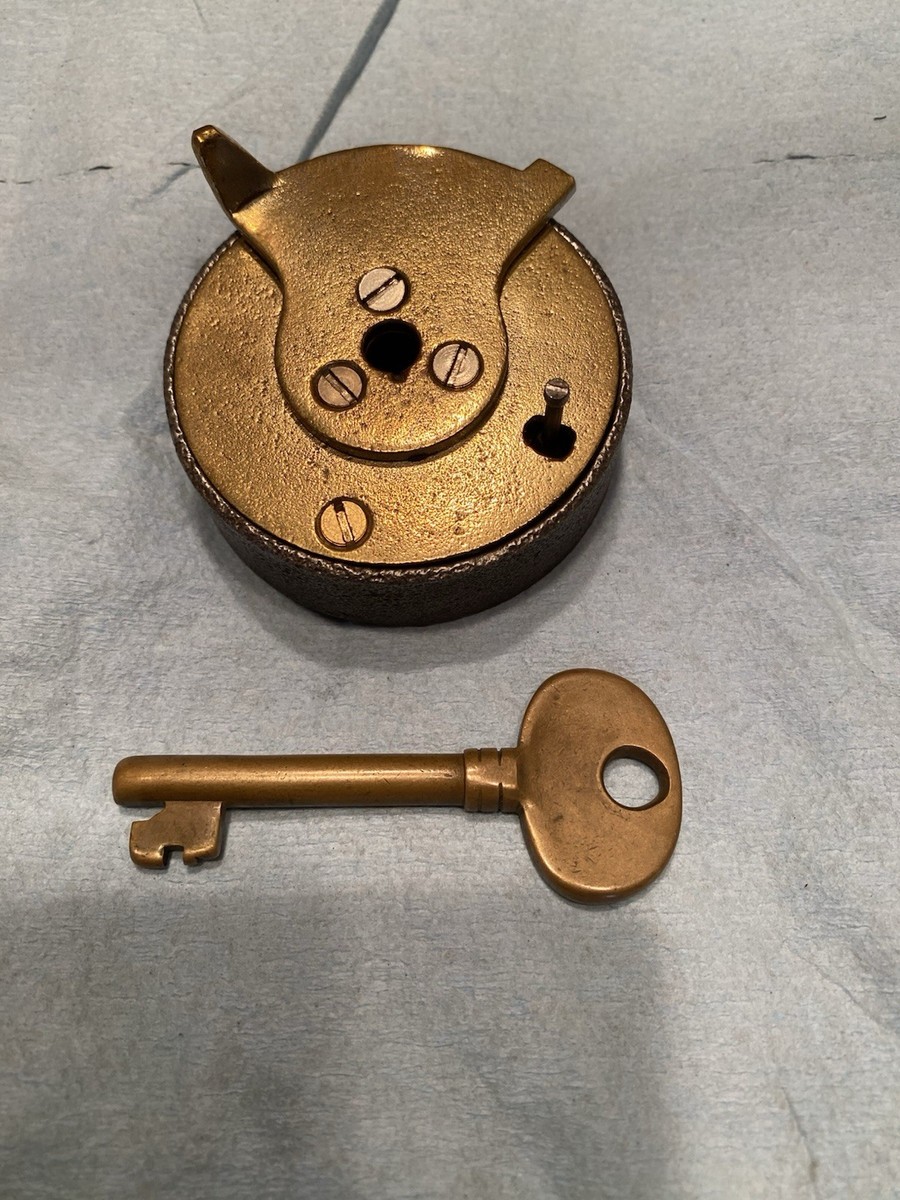Antique Gamewell Police Call Box Citizen's Key Lock… later version