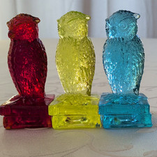 Degenhart Glass Owls.  Set of 3. Colors Unknown. Glow.