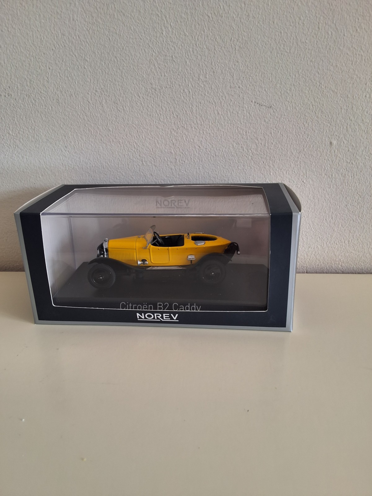 Picture 1 of 3