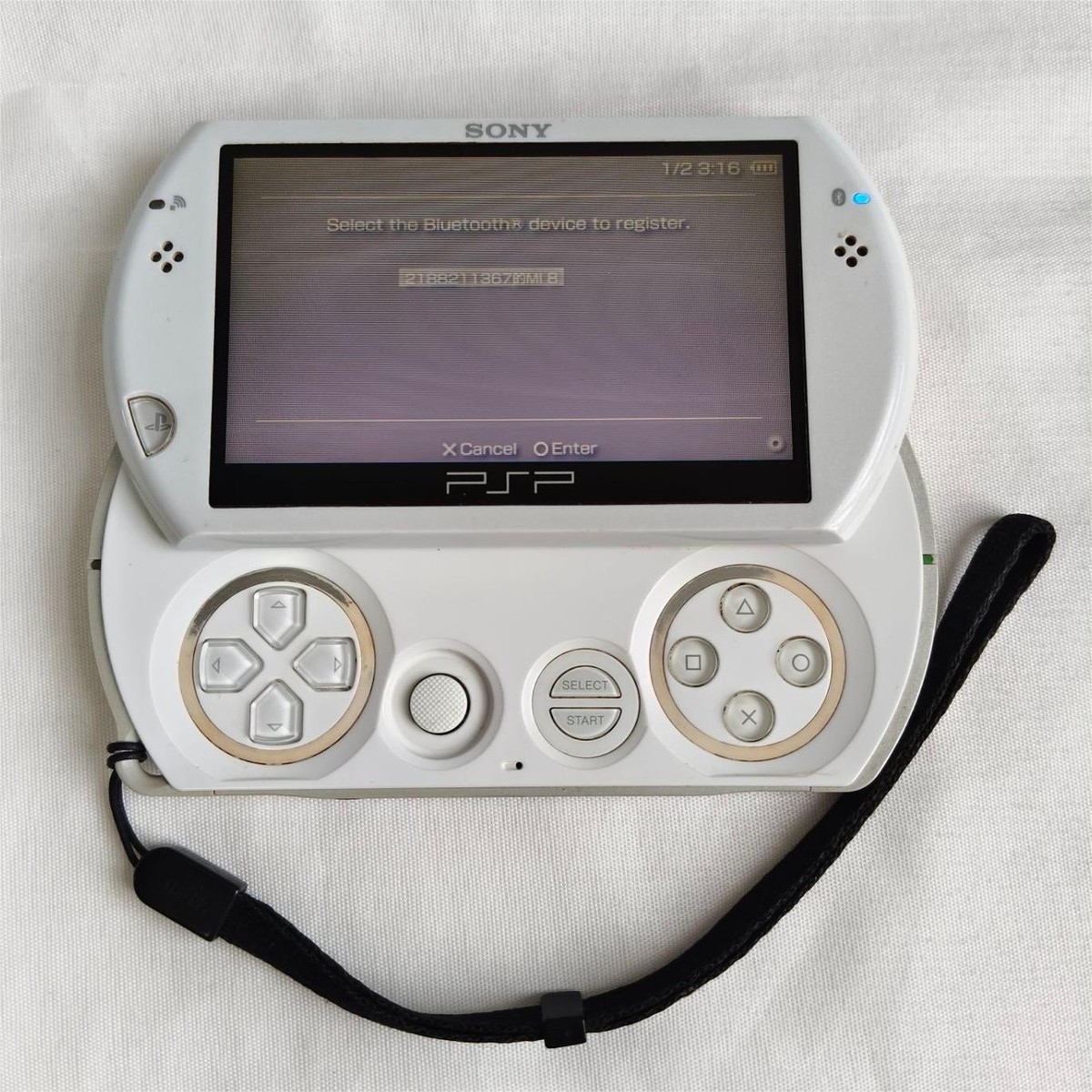 ニンテンドー　WiiU  3DS  ソニー　PSP など Sony PSP GO console White with Charger PSP-N1006 tested well | eBay