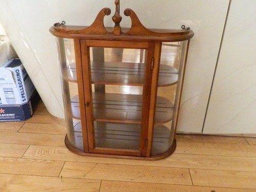 Vintage Schrank Holz Regale Glastür Fuß Tischplatte/Wandhänger 20" H