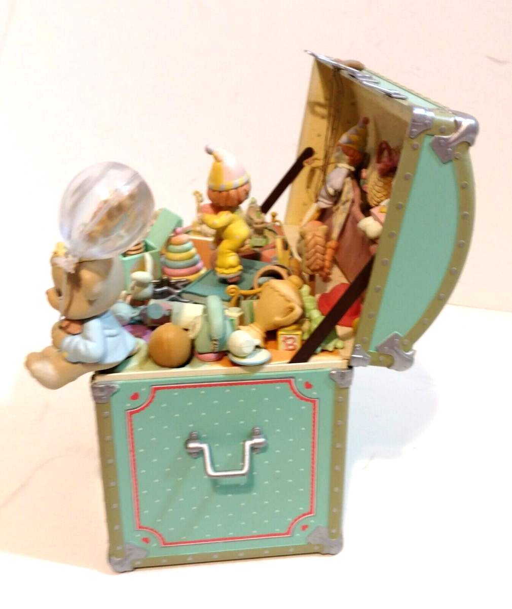 Enesco Precious Moments Toy Chest Motion Music Box My Favorite