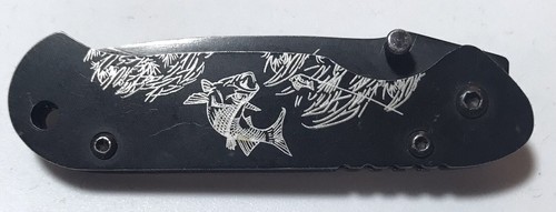 Winchester Black Folding Pocket Knife Angler Fish Design Combo Frame Lock VGUC - Picture 3 of 3