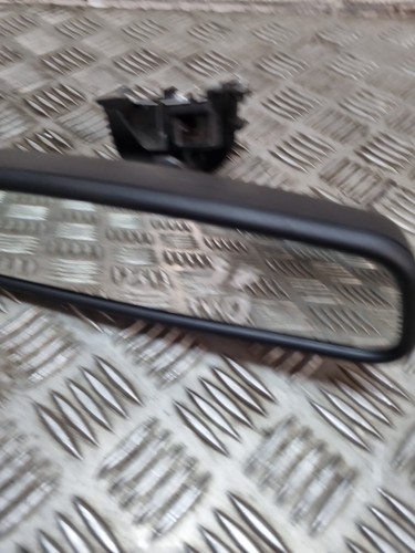 Land Rover Discovery L550 2015-2017 Rear View Mirror - Picture 2 of 12
