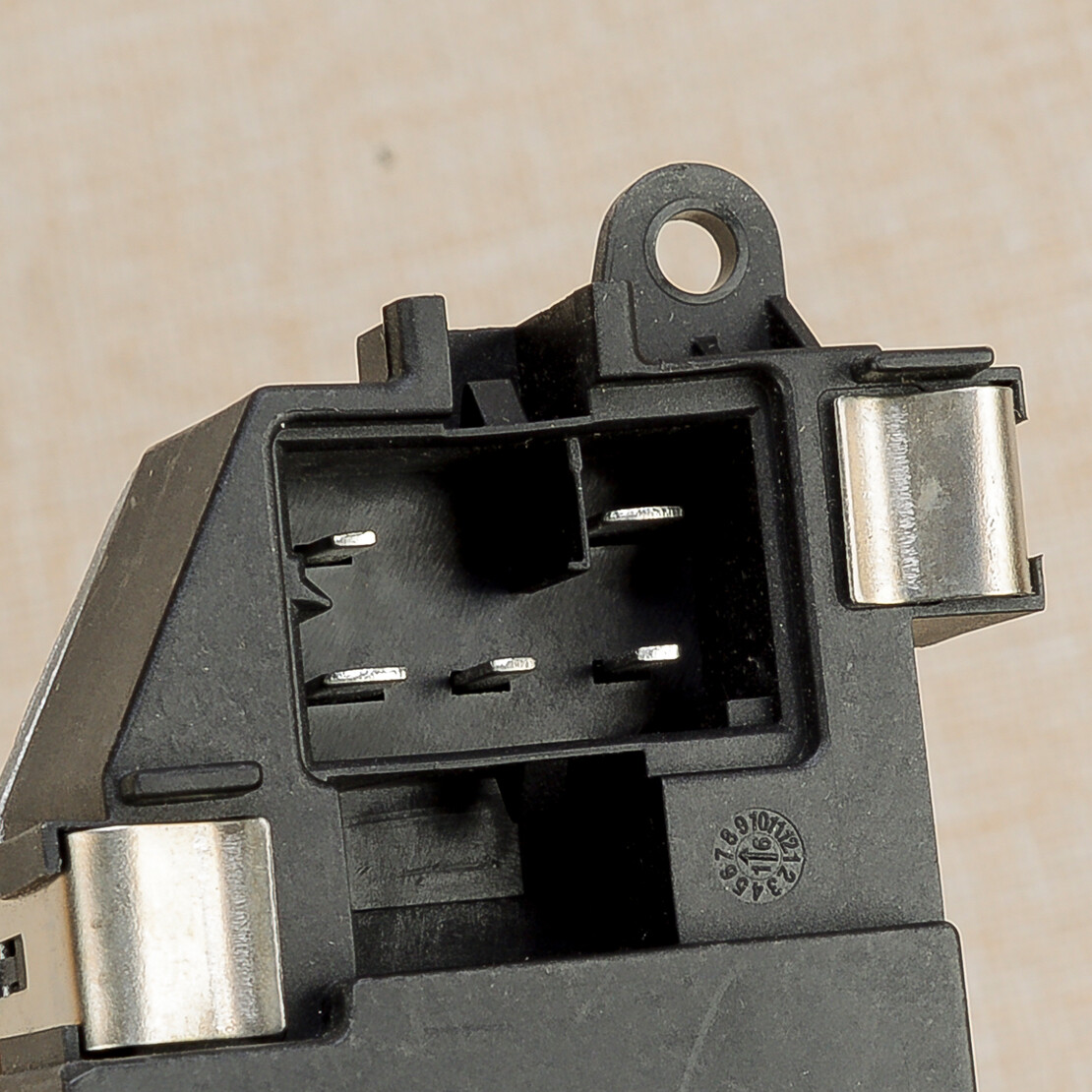 Blower Motor Fan Resistor Module Fit for Audi A4 A8 Q5 A5 S4 S5 S8