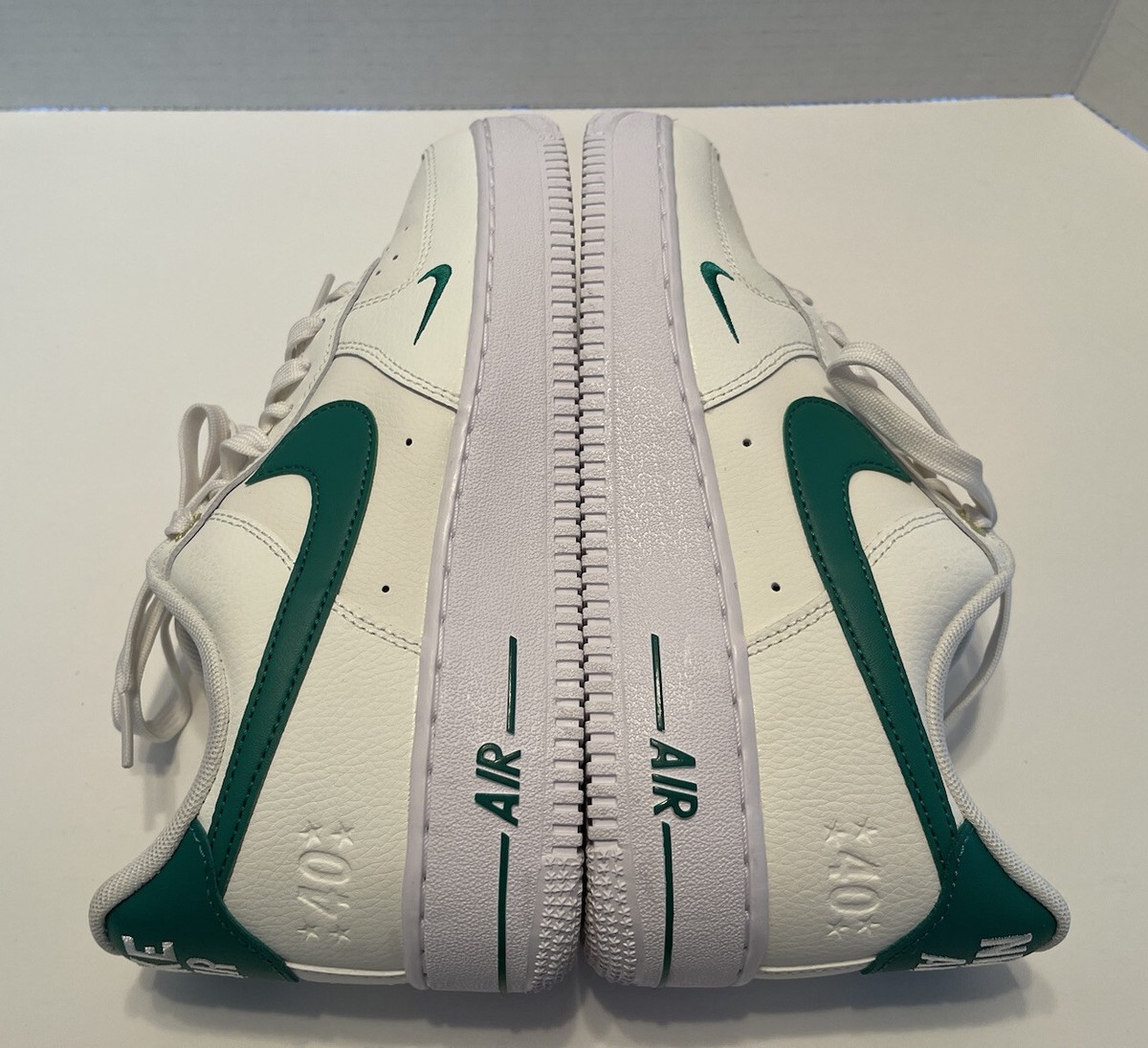 Nike Air Force 1 ホワイト/グリーン　DQ7582-101 Nike Air Force 1 '07 SE 