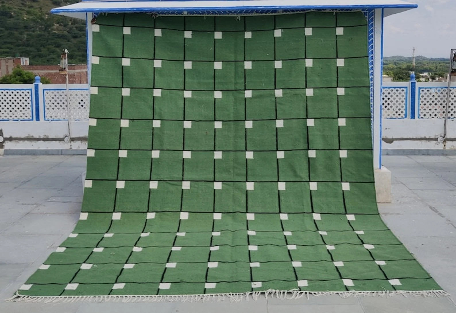 Handwoven Wool Jute Kilim Rug Color Green White Black Handmade Design Carpet Rug