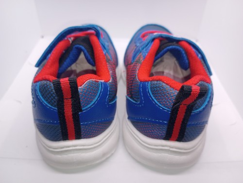 New Marvel Rare Spiderman Kids Gym Shoes/Sneakers Boys Size 7 With 1 Pair Socks - Picture 3 of 8