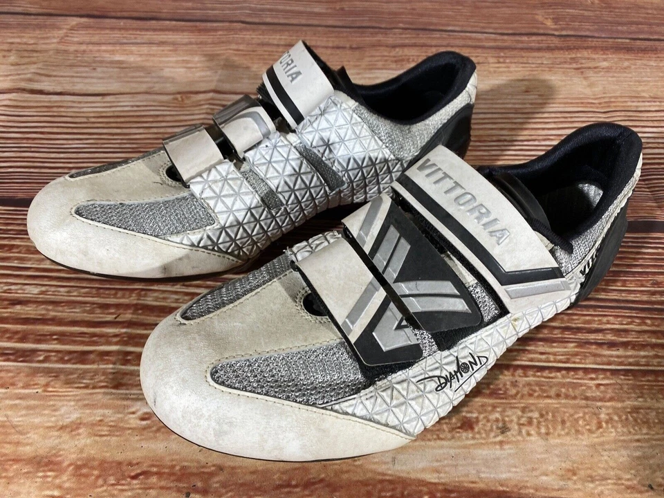 Zapatos de ciclismo de carretera VITTORIA Diamond talla 3 pernos EU44 US10 Mondo 275 cs791 Foto 2 de 4