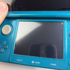 Nintendo 3DS Handheld Video Game Console Aqua Blue CTR-001 (USA) W Charger