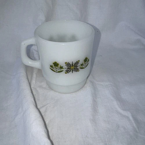 Vintage Anchor Hocking Milk Glass Fire King Mug Green Flower Print