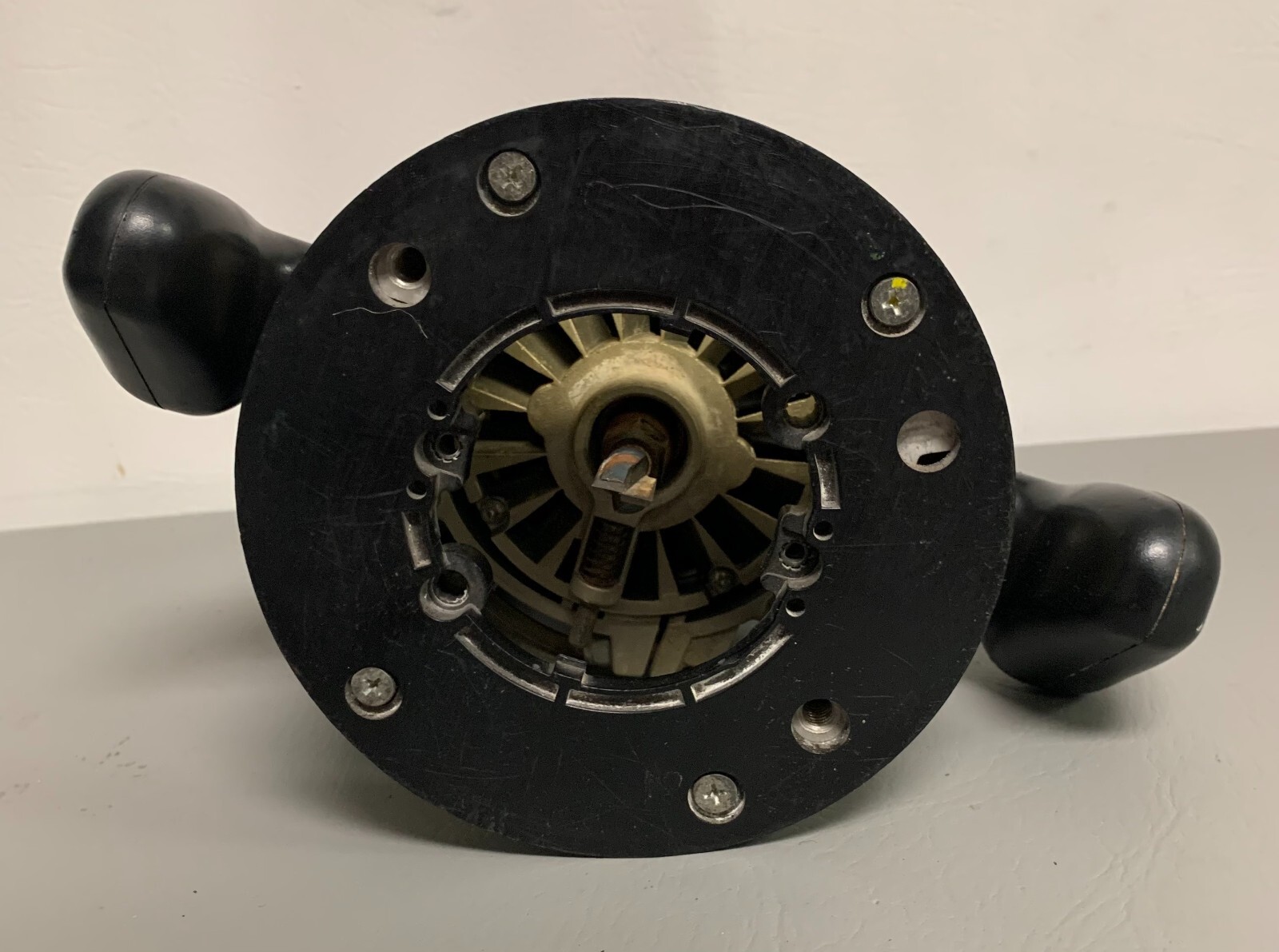 Ryobi R1801M1 Router with R181FB1 Fixed Base Double Insulated 8.5 AMP 1