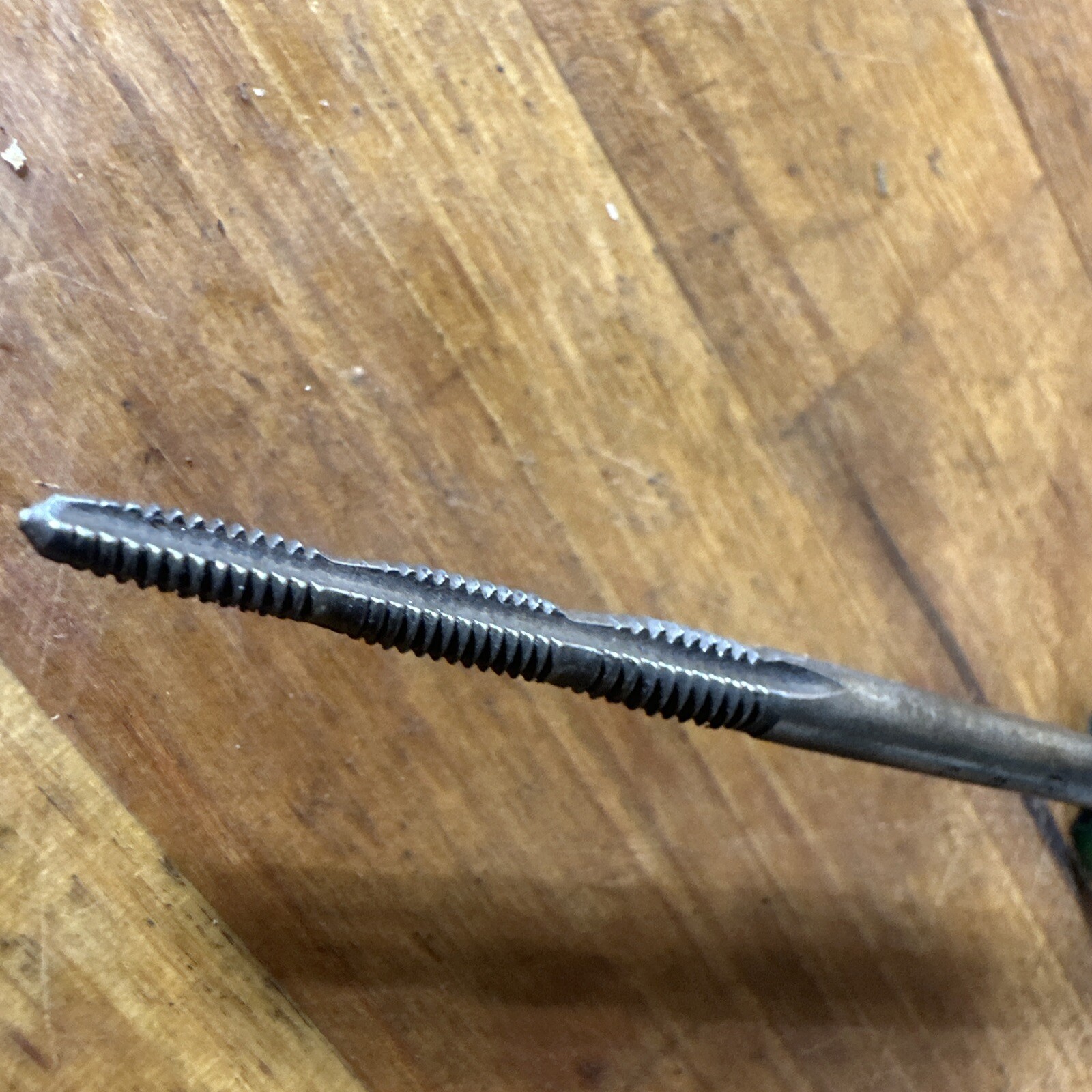 Ric-Nor USA Hand Tapered Electrical Thread Tap Driver Tool 10-24 8,6-32 ...