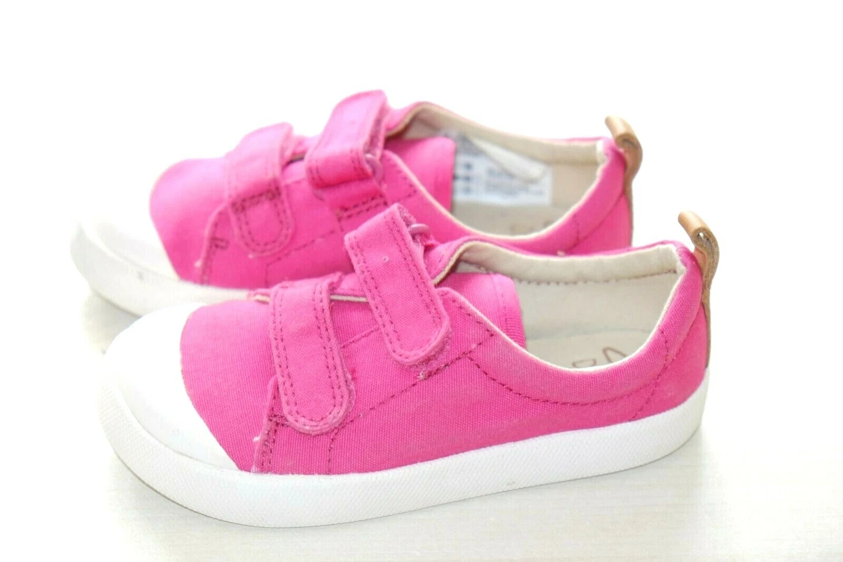 Clarks Doodles Pink canvas baby girl shoes trainers infants 4 20