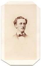 Antique CDV Circa 1860s Warren Handsome Young Man In Suit Cambridgeport