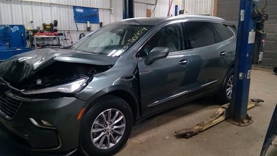 Passenger Right Front Spindle/Knuckle Fits 17-24 XT5 10315494